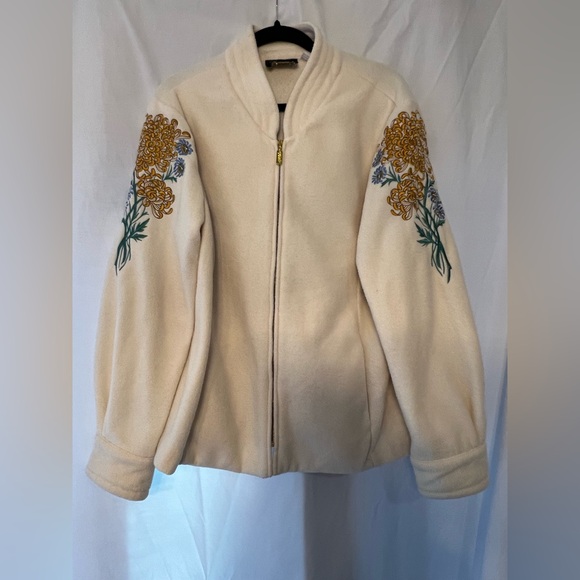 Bob Mackie Elegant Cream Teddy Jacket with Embroidery Vintage Wearable Art - Picture 2 of 6